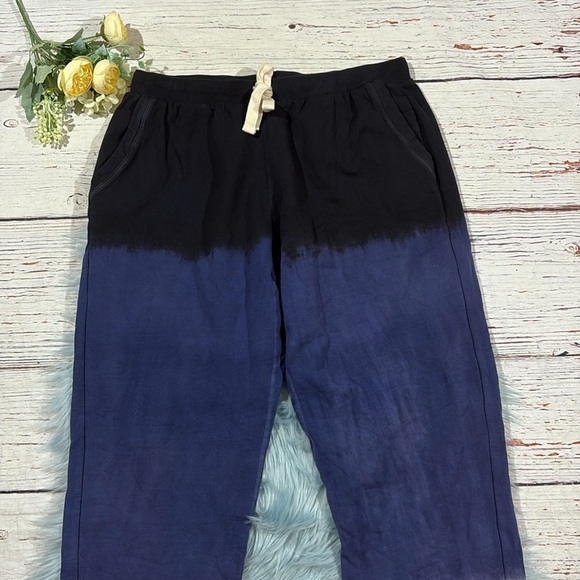 Electric & Rose Abbot Kinney Sweatpant in Onyx, Navy, & Cloud - Picture 7 of 9